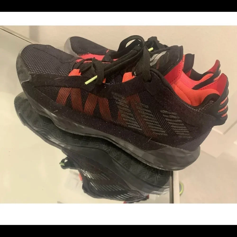 Adidas Dame 6 Ruthless - Size 7.5 Men’s
